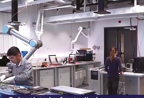 ஐம்பது சதுர அடி தொழிற்சாலை