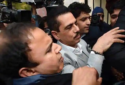 நிதி மோசடி வழக்கு ராபர்ட் வதேராவிடம் அமலாக்கத்துறை 4 மணி நேரம் விசாரணை