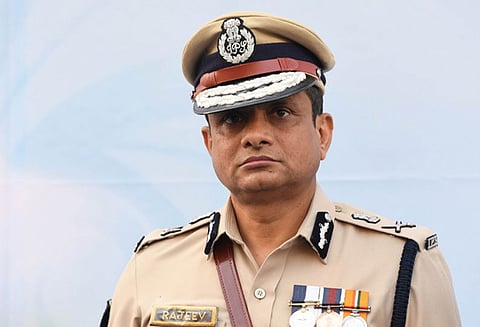 கொல்கத்தா போலீஸ் கமி‌ஷனரிடம் சி.பி.ஐ. விசாரணை எப்போது?