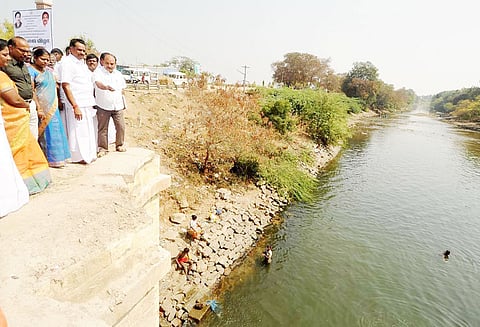 மாயனூர்-உப்பிடமங்கலம் பகுதிகளில் ரூ.11¾ கோடியில் திட்ட பணிகள் அமைச்சர் தொடங்கி வைத்தார்