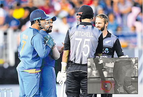 பந்து பேட்டில் உரசியதா இல்லையா என்பதில் குழப்பம்: மிட்செலுக்கு வழங்கப்பட்ட சர்ச்சைக்குரிய எல்.பி.டபிள்யூ.