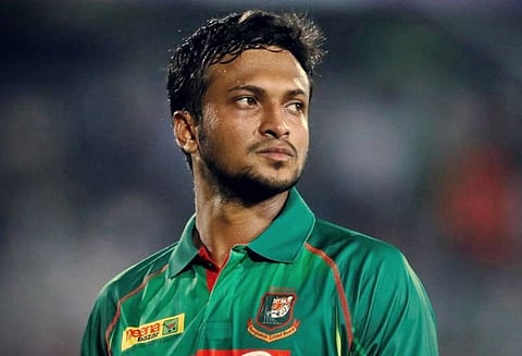 நியூசிலாந்துக்கு எதிரான தொடர்: வங்காளதேச வீரர் ஷகிப் அல்-ஹசன் காயத்தால் விலகல்