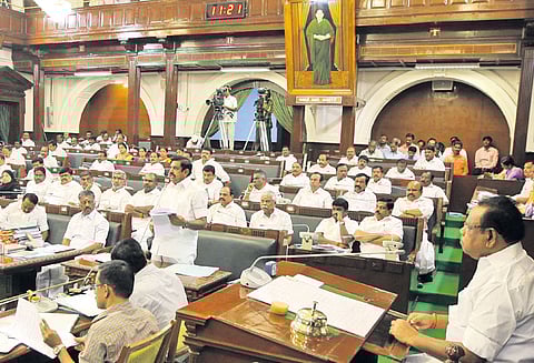 பாலாறு பிரச்சினையில் தமிழகத்தின் உரிமை நிலைநாட்டப்படும் சட்டசபையில் எடப்பாடி பழனிசாமி உறுதி