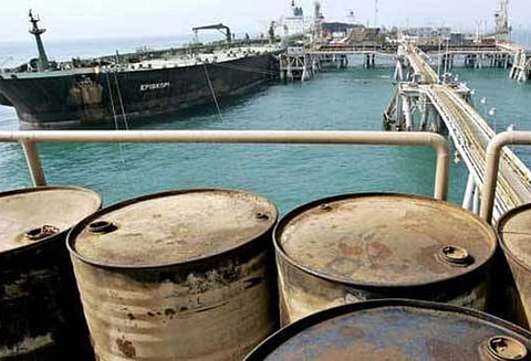 வெனிசுலாவில் இருந்து கச்சா எண்ணெய் இறக்குமதி: இந்தியா உள்ளிட்ட நாடுகளுக்கு அமெரிக்கா எச்சரிக்கை