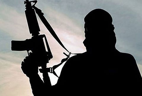 ஈராக்கில் 5 ஐ.எஸ். பயங்கரவாதிகள் பலி ராணுவம் அதிரடி