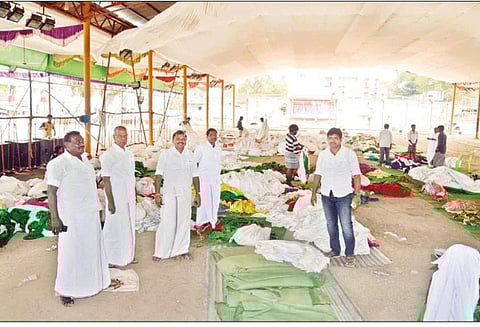 ஜெயலலிதா பிறந்தநாளை முன்னிட்டு 126 ஜோடிகளுக்கு இலவச திருமணம் தஞ்சையில், நாளை நடக்கிறது