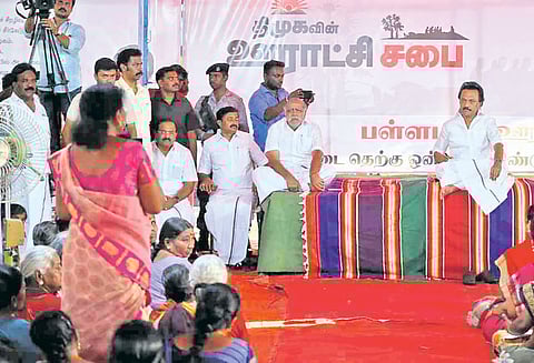 ஓட்டுக்காகவே மத்திய-மாநில அரசுகள் உதவித்தொகை மு.க.ஸ்டாலின் குற்றச்சாட்டு