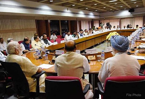 காஷ்மீர் தாக்குதல்: மோடி தலைமையில் இன்று அனைத்து கட்சி கூட்டம்