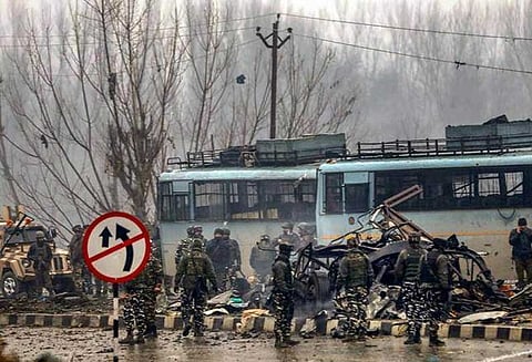 பயங்கரவாத இயக்கங்களின் சொத்துக்கள் மற்றும் நிதியை உடனடியாக முடக்க வேண்டும்: பாக்.கிற்கு அமெரிக்கா வலியுறுத்தல்