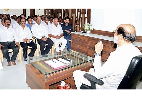 அடுத்த ஆண்டு ஆகஸ்டு மாதம் தனிக்கட்சி தொடங்கப்படும் ஆலோசனை கூட்டத்தில் ரஜினிகாந்த் பேச்சு