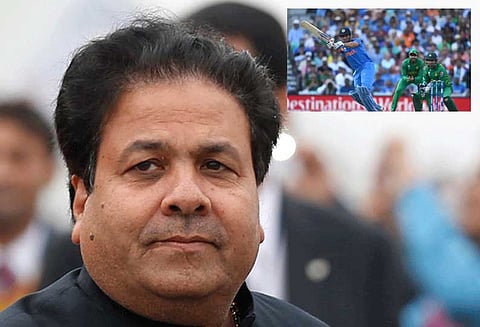 மத்திய அரசு அனுமதி அளிக்காத வரை பாகிஸ்தான் கிரிக்கெட் அணியுடன் விளையாட மாட்டோம் - ஐ.பி.எல். சேர்மன் ராஜீவ் சுக்லா தகவல்