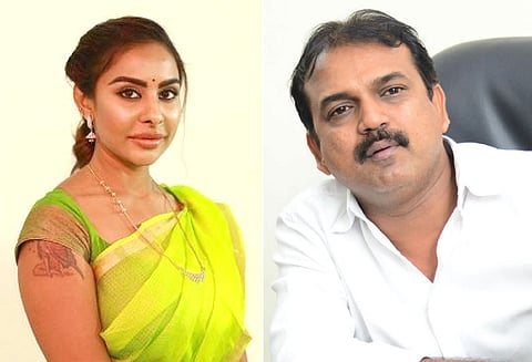 “காமசூத்ராவின் பாஸ்” தெலுங்கு டைரக்டரை விளாசிய ஸ்ரீரெட்டி