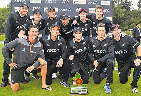 வங்காளதேசத்துக்கு எதிரான கடைசி ஒரு நாள் போட்டியிலும் நியூசிலாந்து அணி வெற்றி