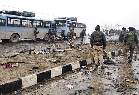 தீவிரவாத தாக்குதல்; பலியான வீரர்களின் குடும்பத்தினருக்கு மத்திய பிரதேச போலீசார் ரூ.7.5 கோடி நிதியுதவி