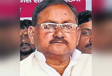 ரூ.1.57 கோடி மணல் ஊழல்: பீகார் முன்னாள் மந்திரிக்கு 5 ஆண்டு ஜெயில் - 22 ஆண்டுகளாக நடந்த வழக்கில் சி.பி.ஐ. கோர்ட்டு தீர்ப்பு