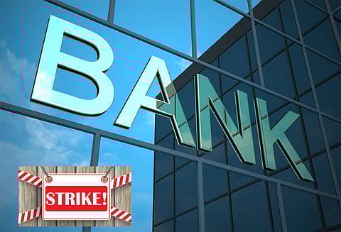 8, 9-ந் தேதிகளில் வங்கிகள் வேலைநிறுத்தம்: 2 வங்கி ஊழியர்கள் சங்கம் ஆதரவு