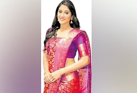 பரபரப்பை ஏற்படுத்திய ரெஜினா கசன்ட்ரா