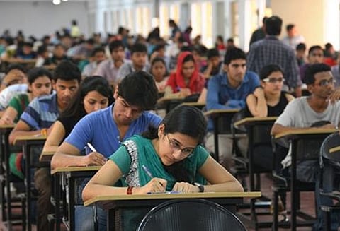 நாடு முழுவதும் ‘நீட்’ முதுநிலை தேர்வை 1½ லட்சம் பேர் எழுதினர்