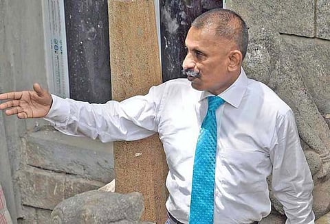 சிலை கடத்தல் தடுப்பு பிரிவுக்கு அலுவலகம் இல்லை; நீதிமன்றத்தில் பொன். மாணிக்கவேல் புகார்