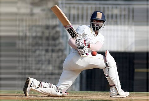 ரஞ்சி கிரிக்கெட்டில் தமிழக அணி வீரர் அபினவ் முகுந்த் சதம் அடித்தார்