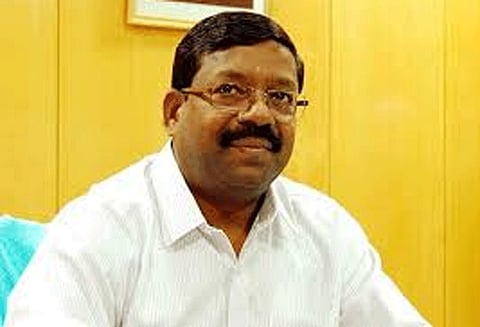 பெயர் பலகைகளில் நிறுவனத்தின் பெயரை தமிழில் எழுத வேண்டும் கலெக்டர் உத்தரவு