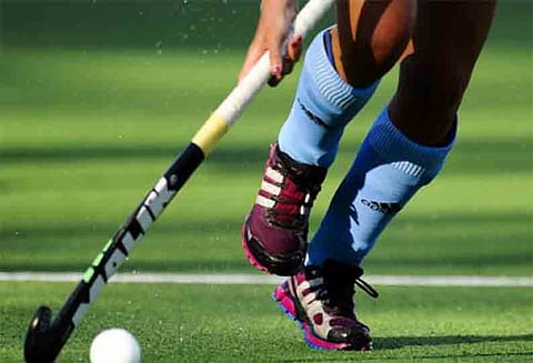 தேசிய ஆக்கி போட்டி: பெங்களூரு அணி கால்இறுதிக்கு தகுதி