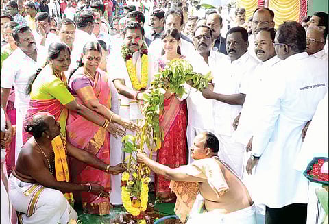 ரூ.1,937 கோடி செலவில் சேலம்-செங்கப்பள்ளி வரை 8 வழிச்சாலையாக மாற்றப்படும்: முதல்-அமைச்சர் எடப்பாடி பழனிசாமி அறிவிப்பு