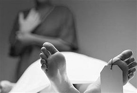 பலாத்காரம் செய்யப்பட்டு குழந்தை பெற்ற கல்லூரி மாணவி சாவு