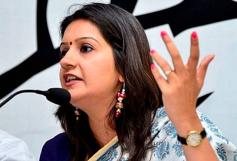 ரபேல் ஒப்பந்த விவகாரம்: நிர்மலா சீதாராமன் மீது காங்கிரஸ் தாக்கு