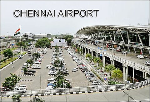 குடியரசு தின விழாவை முன்னிட்டு தமிழகத்தில் ஒரு லட்சம் போலீசார் பாதுகாப்பு சென்னை விமான நிலையத்தில் பார்வையாளர்கள் அனுமதி ரத்து