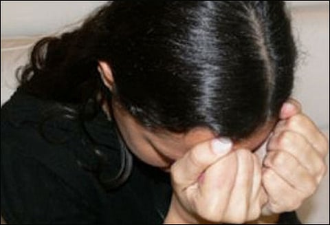 ஊத்துக்கோட்டை அருகே 2 பேர் கொலை வழக்கில் தலைமறைவாக இருந்த பெண் கைது