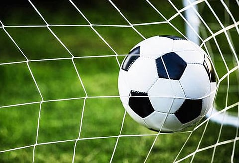 ஐ.எஸ்.எல். கால்பந்து கேரளா-கொல்கத்தா அணிகள் இன்று மோதல்