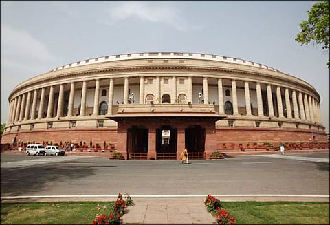 1-ந் தேதி இடைக்கால பட்ஜெட் தாக்கல்: நாடாளுமன்றம் 31-ந் தேதி கூடுகிறது அனைத்துக் கட்சி கூட்டத்துக்கு சபாநாயகர் ஏற்பாடு