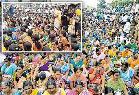 அரசு ஊழியர்கள், ஆசிரியர்கள் சாலை மறியல் - 2,592 பேர் கைது