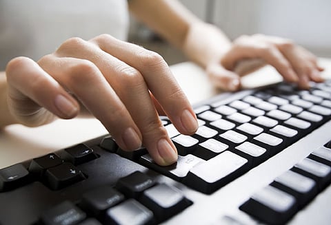 தினம் ஒரு தகவல்: இணையதள குற்றவாளிகள்