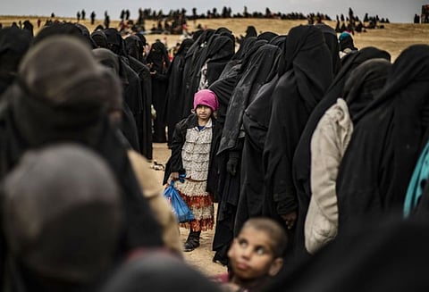 சிரியாவில் தப்பியோட முயன்ற 400 ஐ.எஸ். தீவிரவாதிகள் அந்நாட்டு படையால் சிறை பிடிப்பு