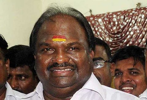 பூட்டிய அறையில் சிக்கிய எலி போல பிரேமலதா விஜயகாந்த் விரக்தியில் இருக்கிறார் -சந்திரகுமார்