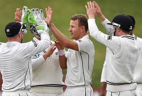 வங்காளதேசத்துக்கு எதிரான 2-வது டெஸ்ட்: நியூசிலாந்து அணி இன்னிங்ஸ் வெற்றி - தொடரையும் கைப்பற்றியது