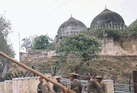 அயோத்தி விவகாரத்தில் சமரச பேச்சுவார்த்தை தொடங்கியது