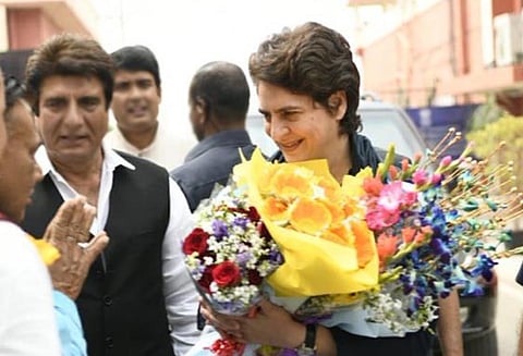 உத்தரபிரதேசத்தில் பிரியங்காவை முற்றுகையிட்ட காங்கிரசார் - ஜன அதிகார் கட்சியுடன் கூட்டணிக்கு எதிர்ப்பு