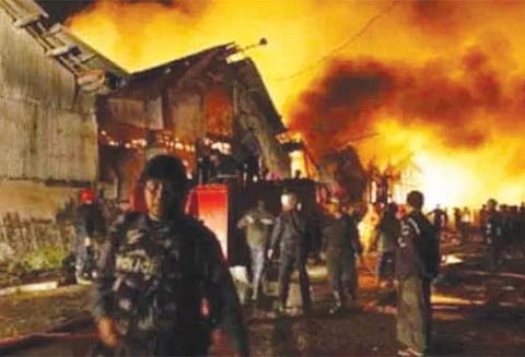 மியான்மரில் வெடிமருந்து கிடங்கில் தீ விபத்து; 16 பேர் பலி