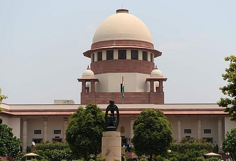 குக்கர் சின்னம் ஒதுக்க கோரி டிடிவி தினகரன் வழக்கு: விசாரணை துவங்கியது