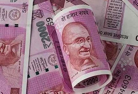 உடன்குடி அருகே பணம் பதுக்கலா? தி.மு.க. எம்.எல்.ஏ. தோட்டத்தில் தேர்தல் பறக்கும் படை சோதனை