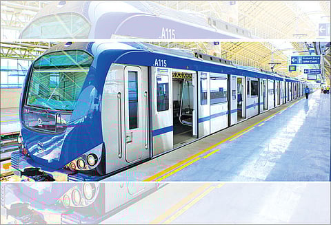 மெட்ரோ ரெயில் ஊழியர்கள் வேலைநிறுத்தம் ‘வாபஸ்’ பேச்சுவார்த்தையில் உடன்பாடு