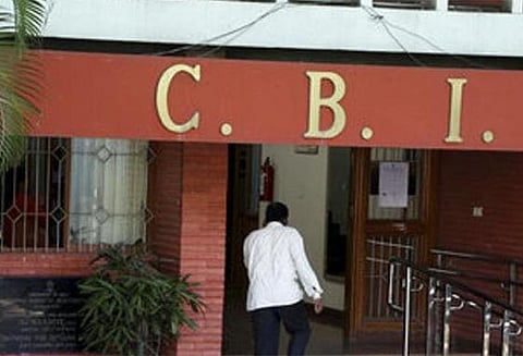 பாலியல் புகாரில் சிக்கிய பீகார் காப்பகத்தில், 11 சிறுமிகளை கொன்று புதைத்தது அம்பலம் - சுப்ரீம் கோர்ட்டில் சி.பி.ஐ. பரபரப்பு தகவல்