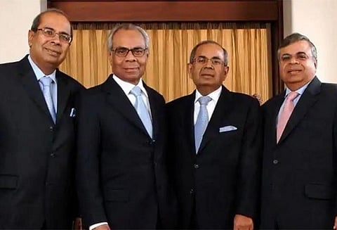 இங்கிலாந்து பெரும் பணக்காரர்கள் பட்டியல்: முதல் 2 இடங்களை இந்தியர்கள் பிடித்தனர்