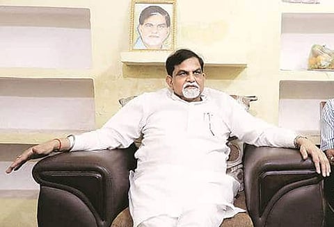 22 வருட பழமையான கொலை வழக்கு; பா.ஜ.க. எம்.எல்.ஏ. உள்பட 6 பேர் நீதிமன்றத்தில் சரண்