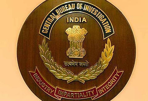 பொள்ளாச்சி பாலியல் விவகாரம், சிறையில் இருக்கும் மணிவண்ணனை சி.பி.ஐ. கைது செய்து விசாரணை