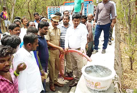 தினத்தந்தி செய்தி எதிரொலி: ஏலகிரிமலையில் வனவிலங்குகளுக்கு தண்ணீர் தொட்டி