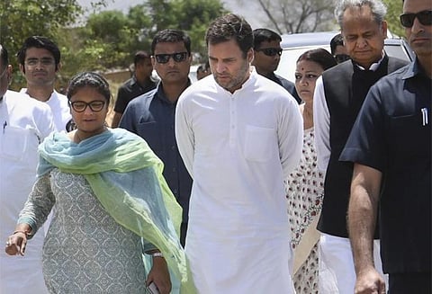 ராஜஸ்தானில் பாலியல் பலாத்காரம்: பாதிக்கப்பட்ட பெண்ணுக்கு ராகுல்காந்தி நேரில் ஆறுதல்